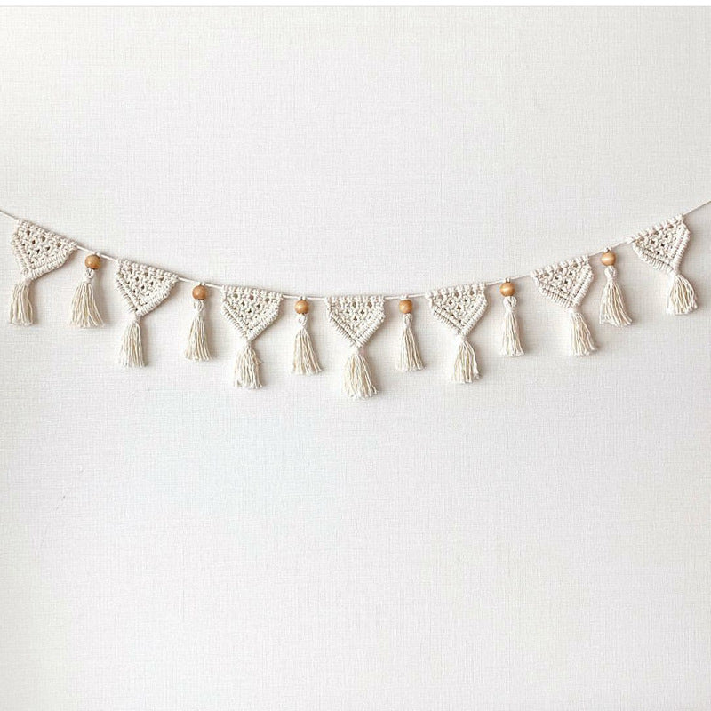 Macramé Decorative Wall Garland