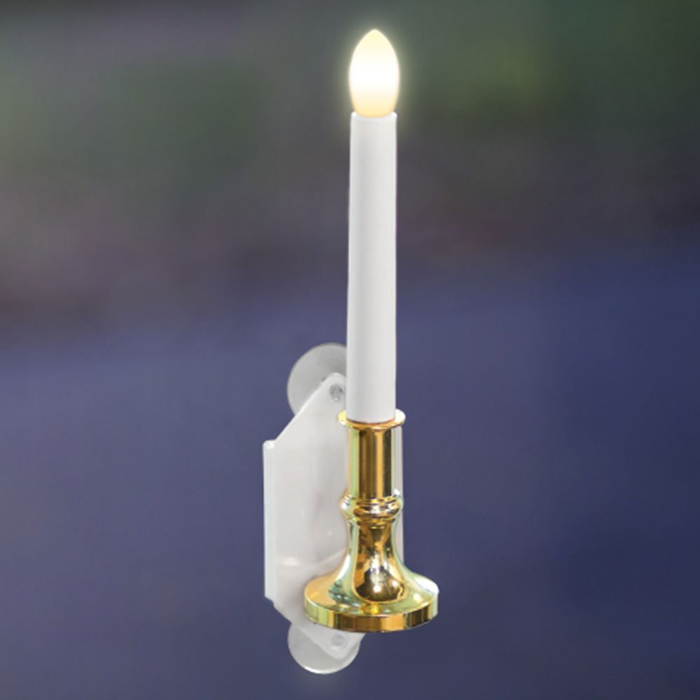 Vintage-inspired outdoor wall lantern