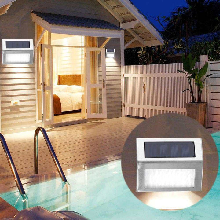 Solar-powered decorative lantern light