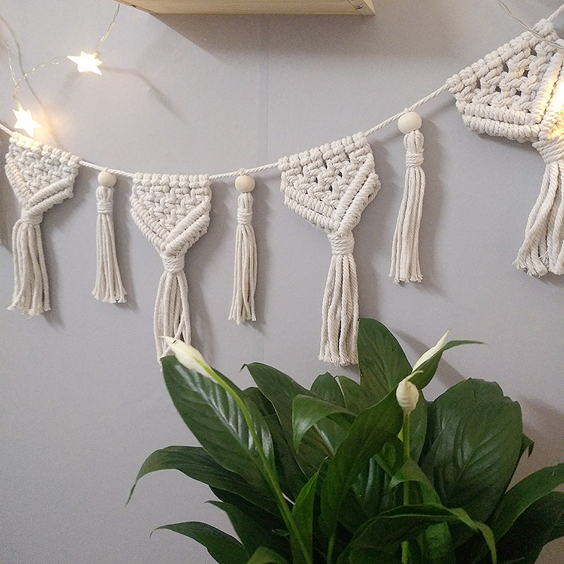 Macramé Decorative Wall Garland