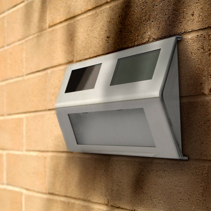 Solar-powered motion sensor