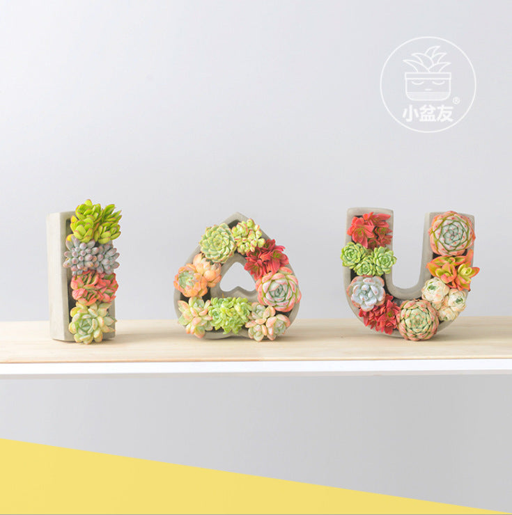 Decorative plant pot