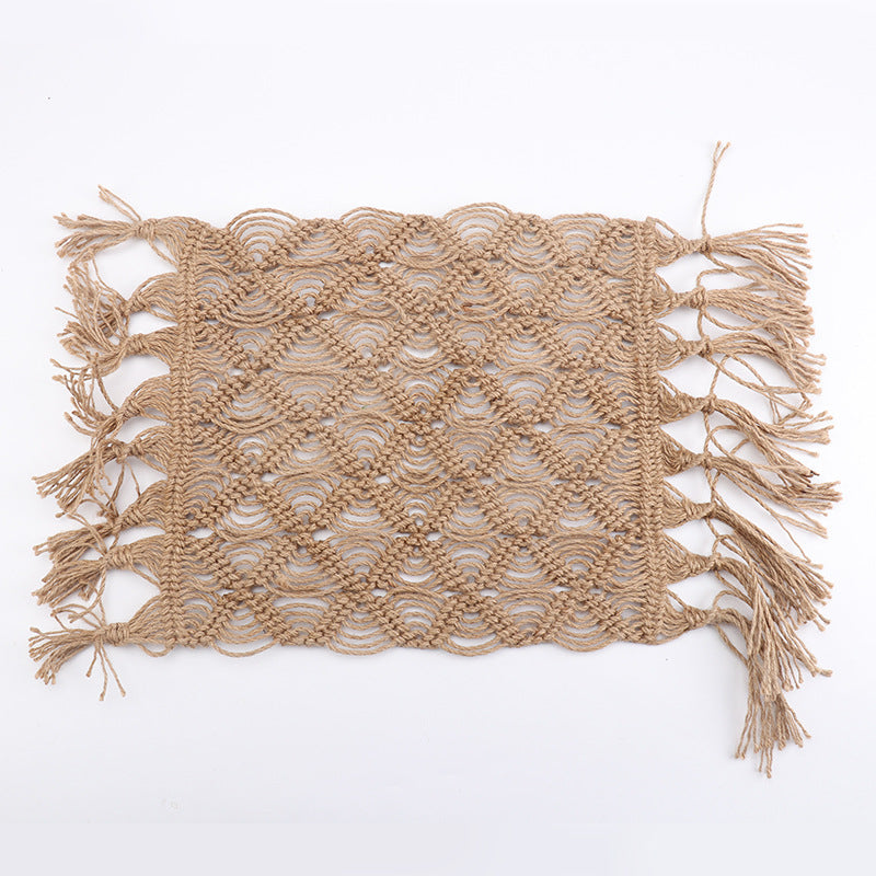 Decorative macrame placemat