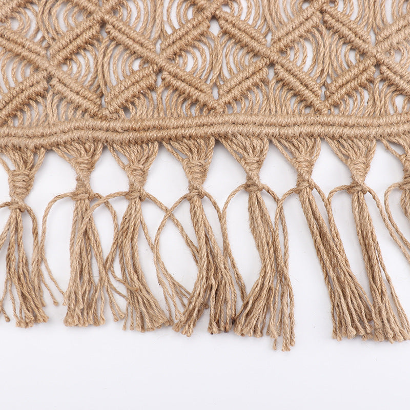 Decorative macrame placemat