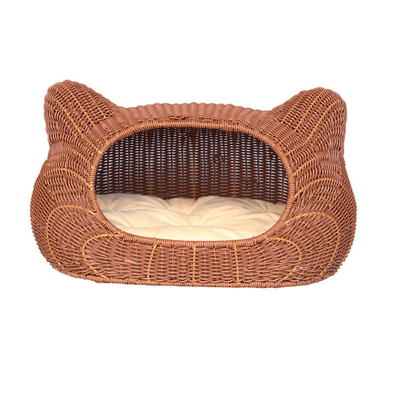 Cozy cat basket with ear design