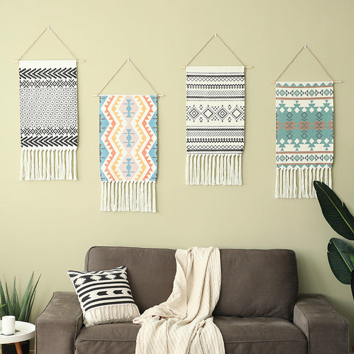Boho-Ethno-Style tapestry set with fringes and wooden rod
