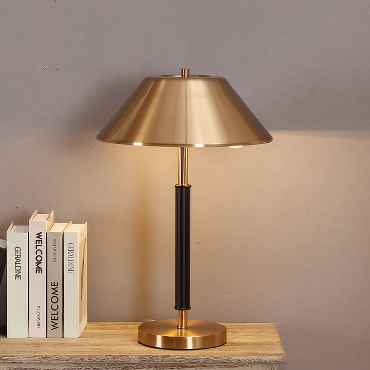 Decorative table lamp