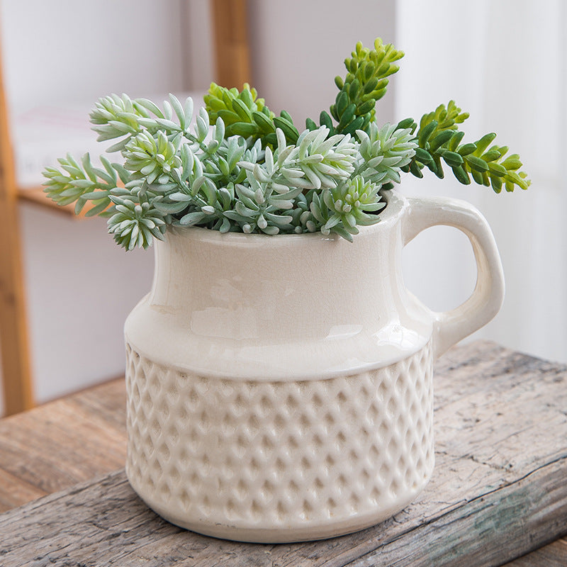 Decorative plant pot