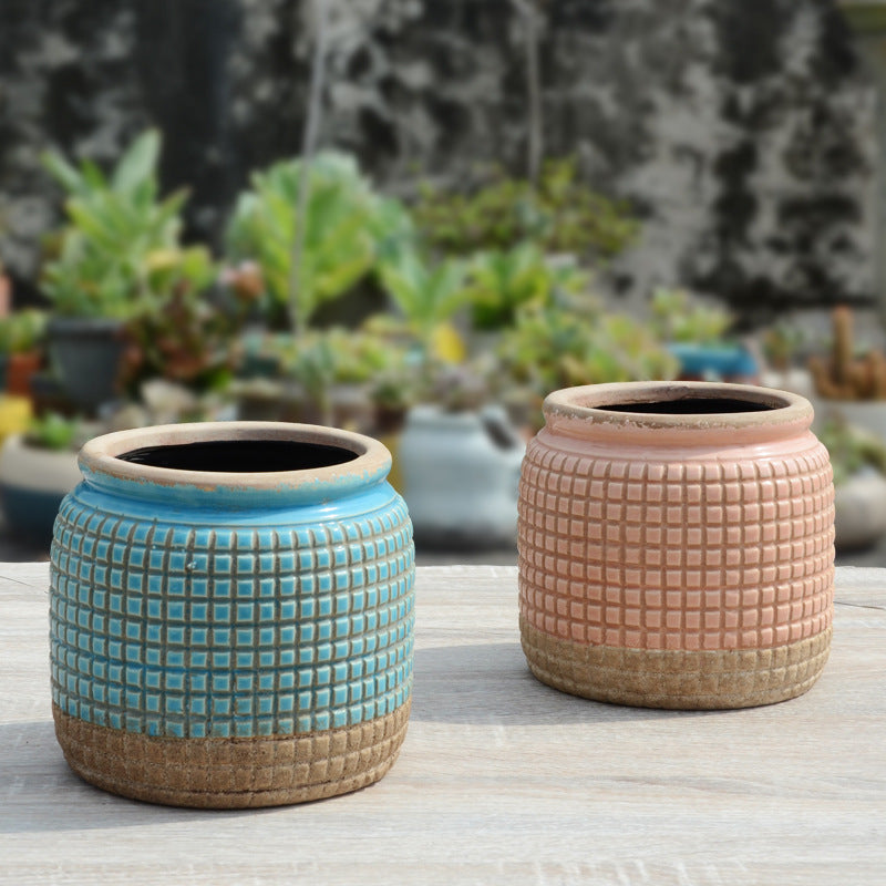 Decorative plant container in rustic design