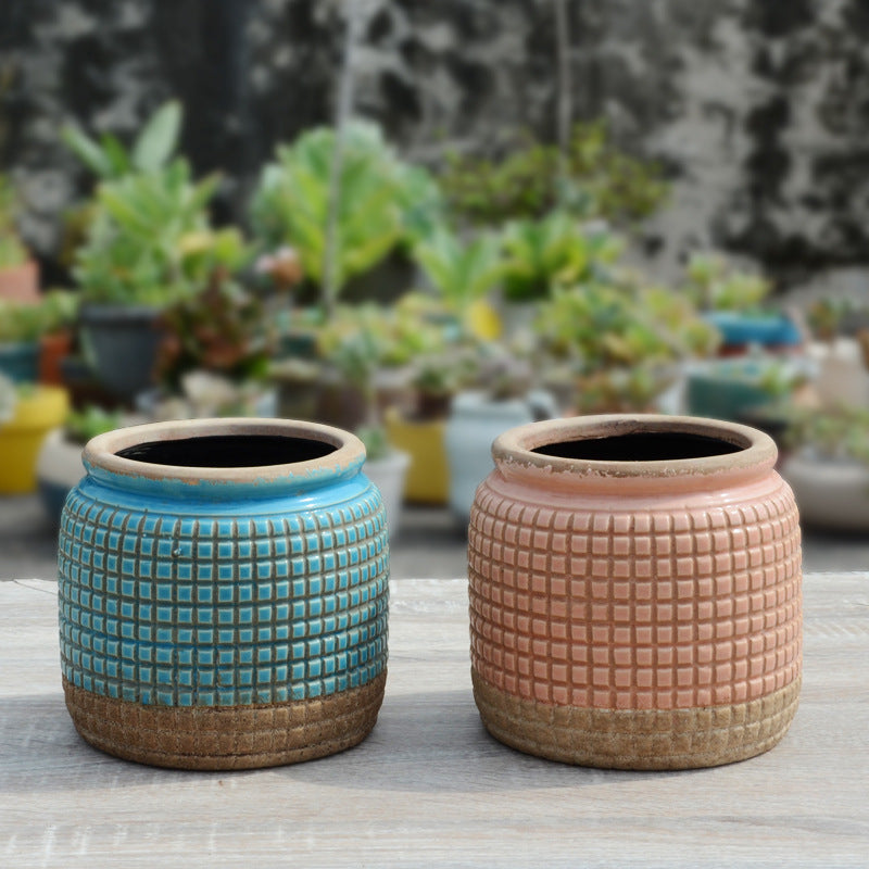 Decorative plant container in rustic design