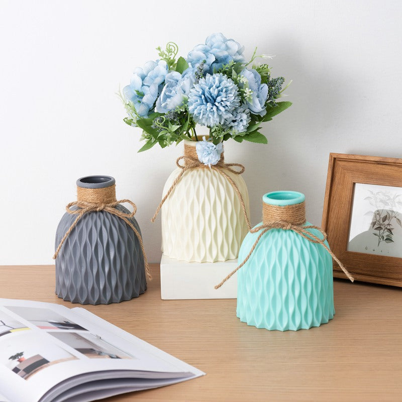 Decorative flower vase