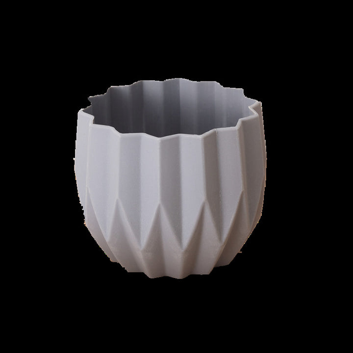 Decorative flower vase