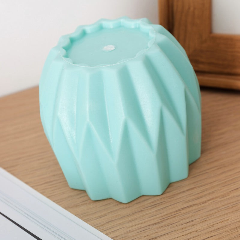 Decorative flower vase