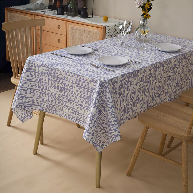 Floral cotton-mix tablecloth with botanical print and easy-care coating