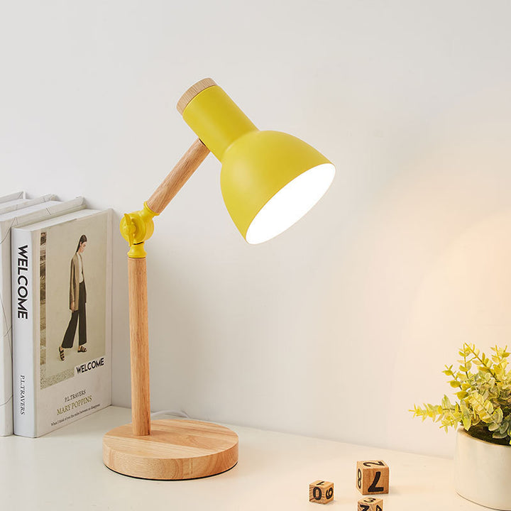 Desk lamp