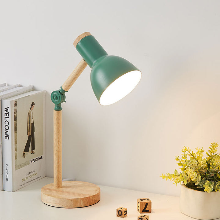 Desk lamp