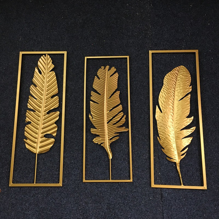 Elegant Decorative Feather Wall Art