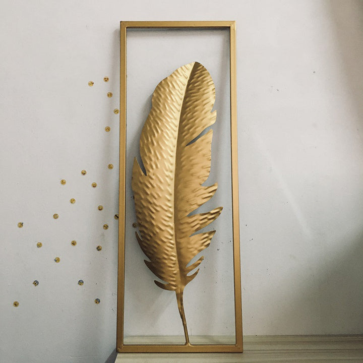 Elegant Decorative Feather Wall Art