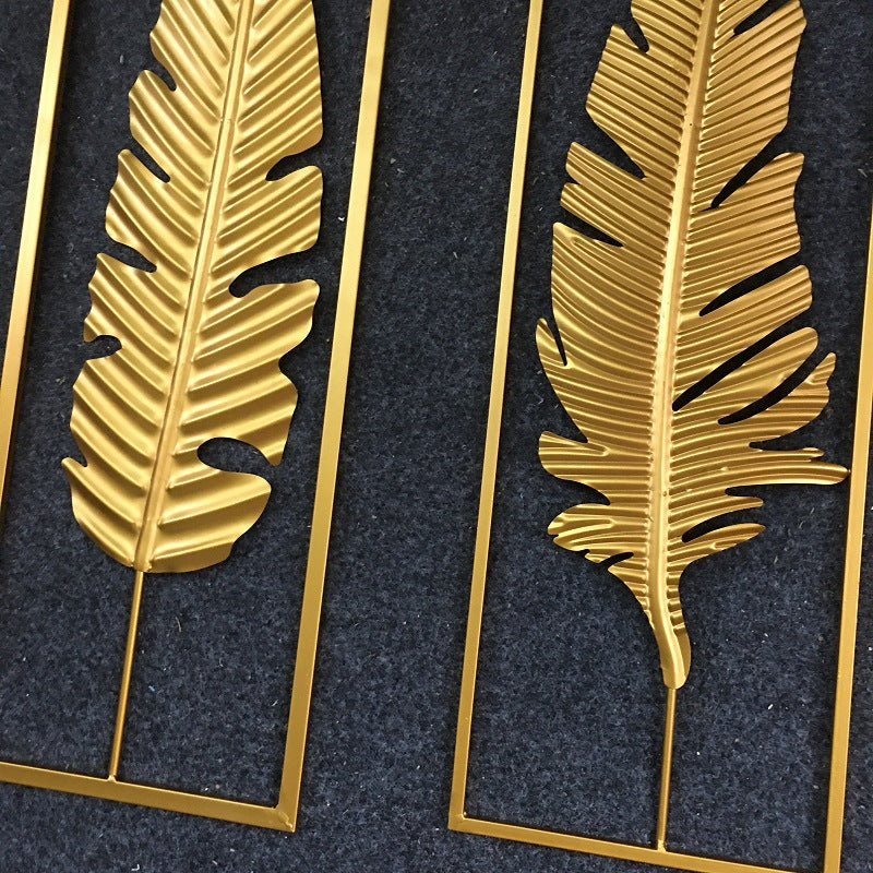 Elegant Decorative Feather Wall Art