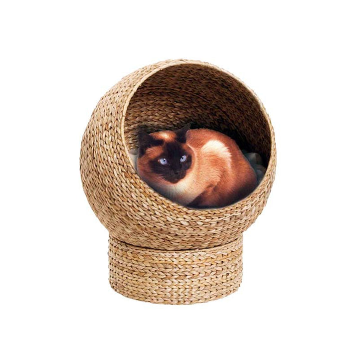 Natural fiber cat furniture