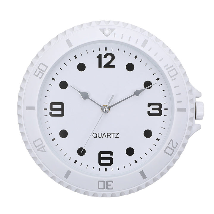 Wall clocks in sporty design