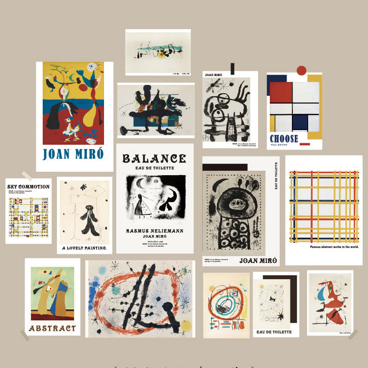 Artistic Multi-Frame Gallery Wall Décor
