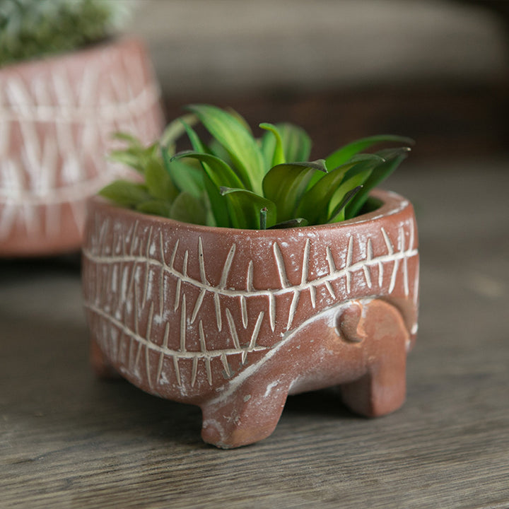Decorative flower pot