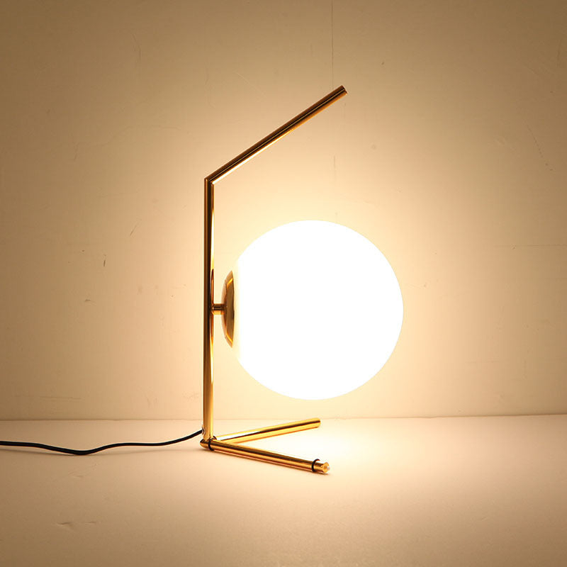 Modern table lamp