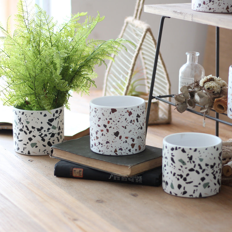 Modern flower pot