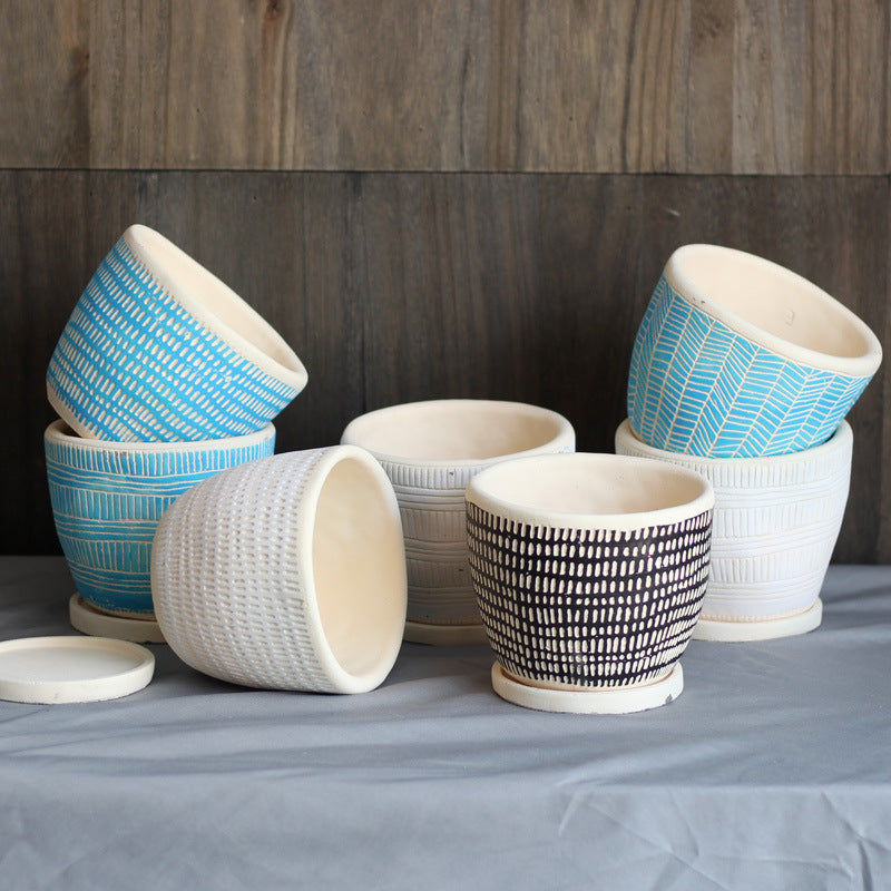 Decorative plant pot