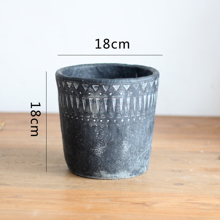 Elegant decorative pot made of high-quality concrete