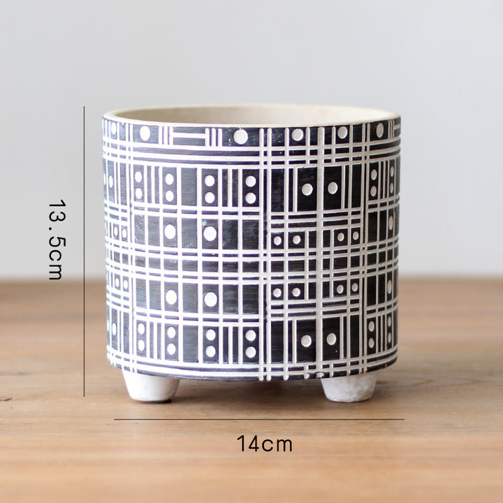 Decorative flower pot with elegant pattern