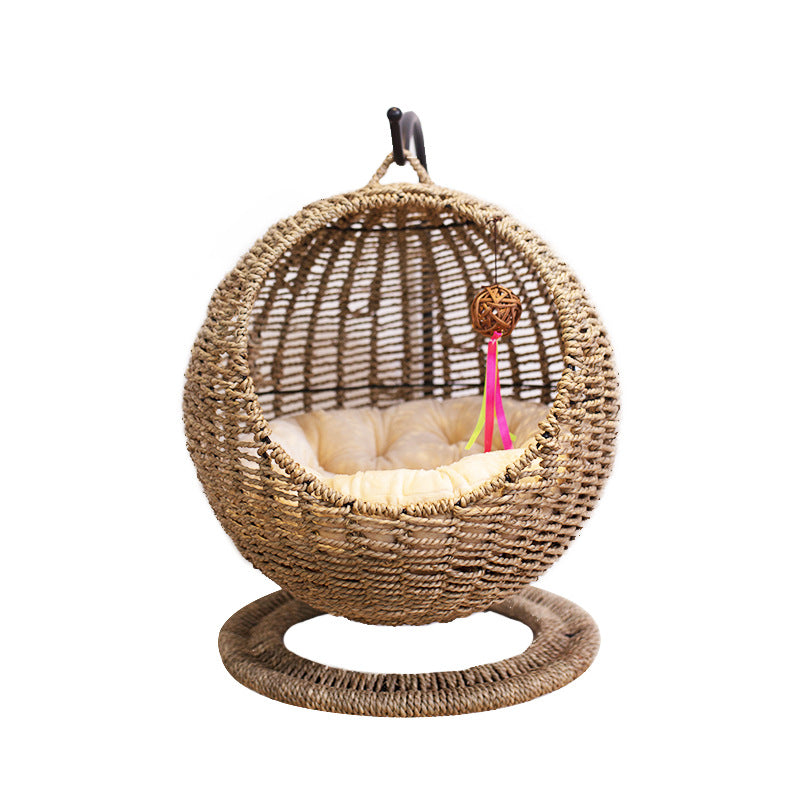 Hanging chair made of natural material