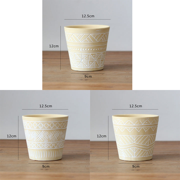 Decorative plant pot