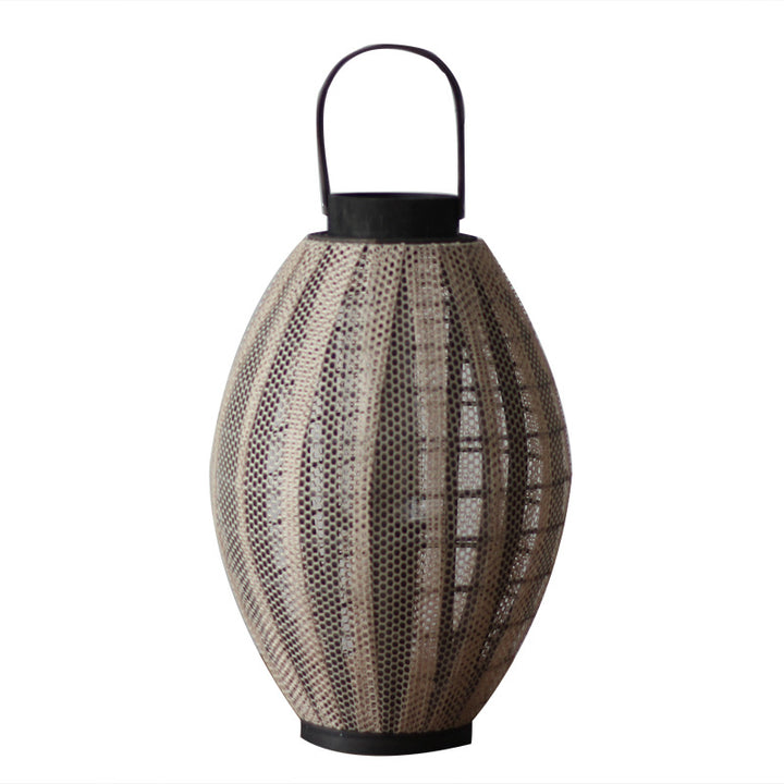Elegant floor lamp in contemporary style