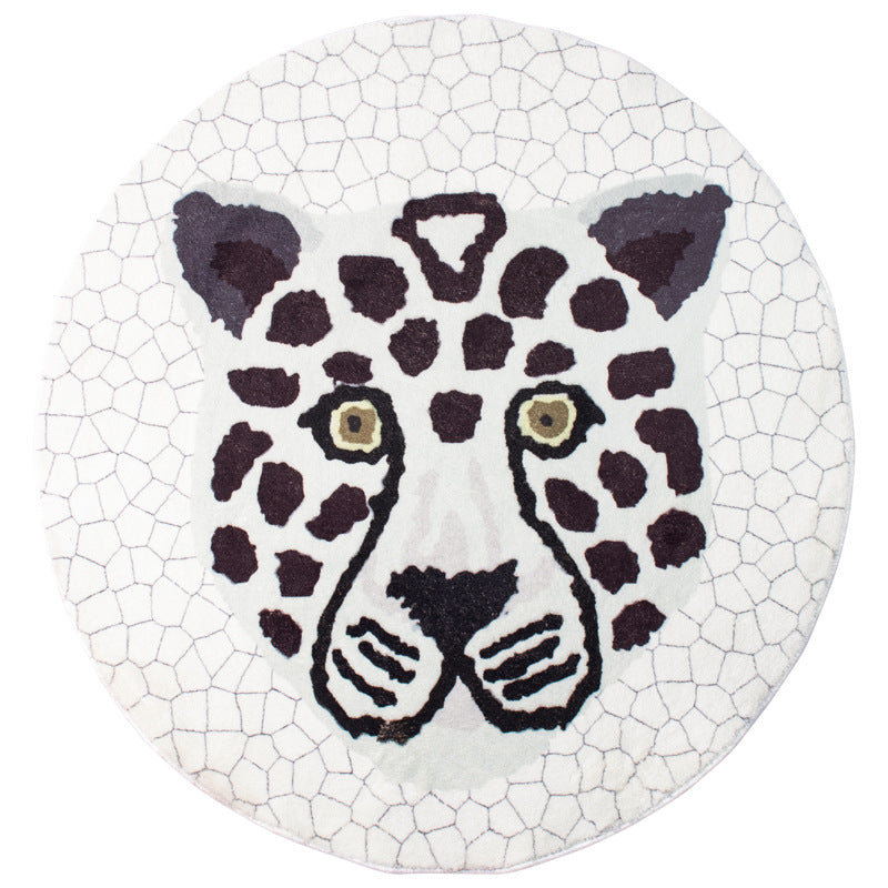 Beef Decor Rug with handcrafted leopard head motif