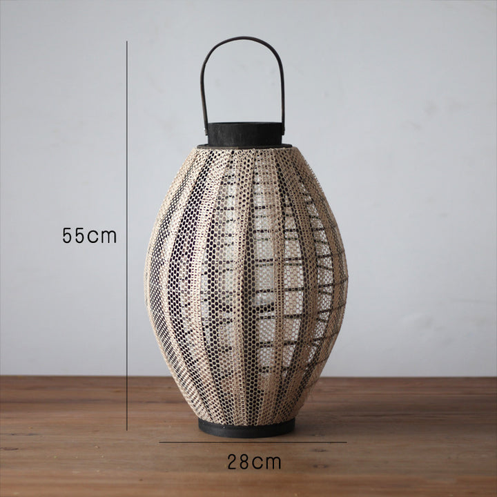 Elegant floor lamp in contemporary style