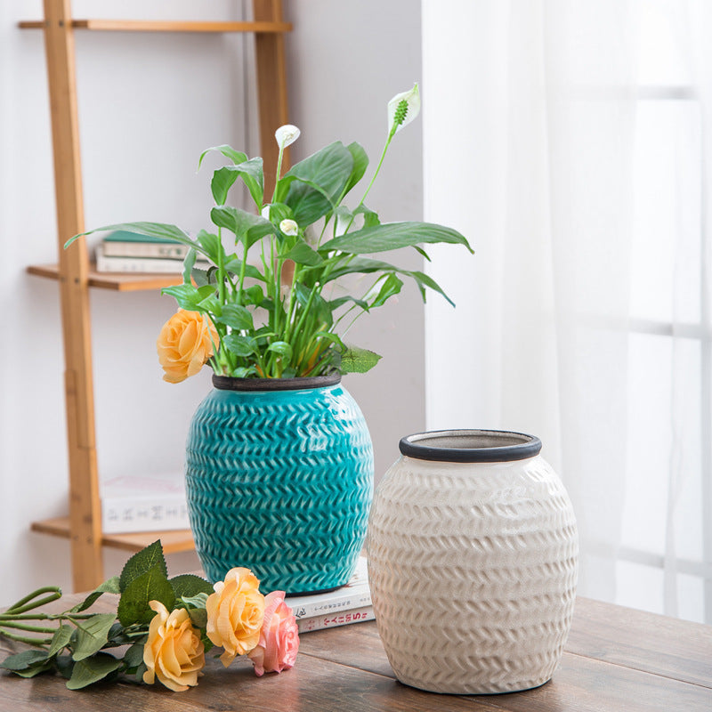 Decorative ceramic vase