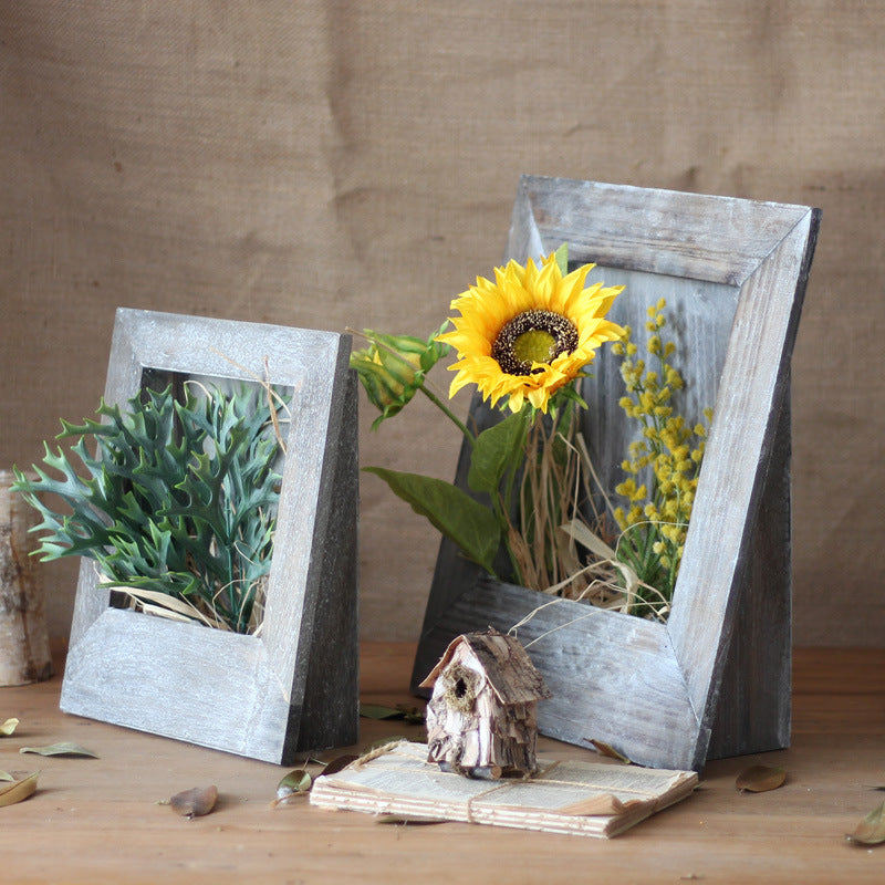 Stylish picture frame