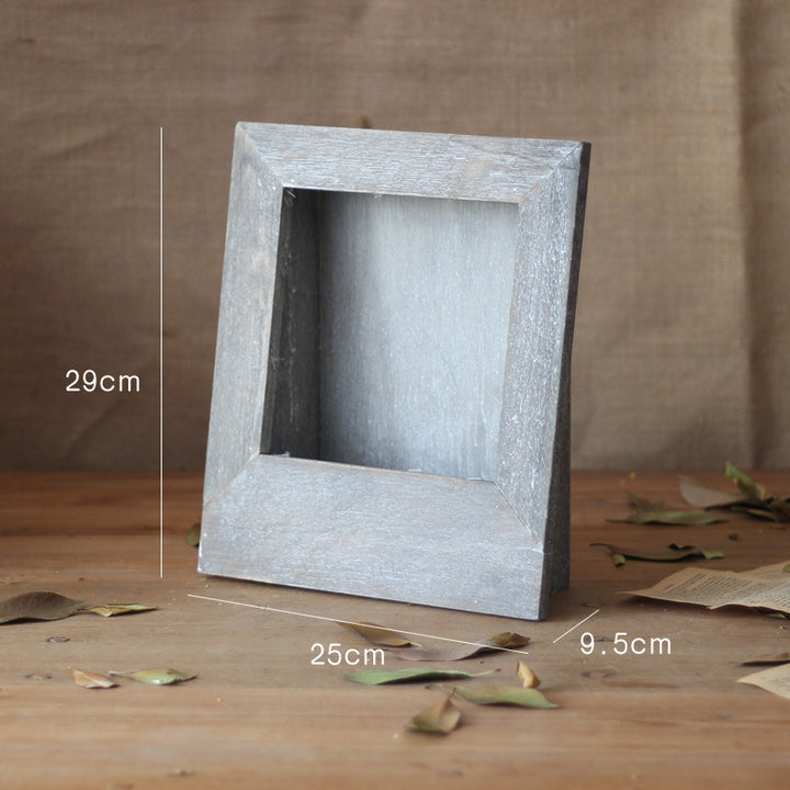Stylish picture frame