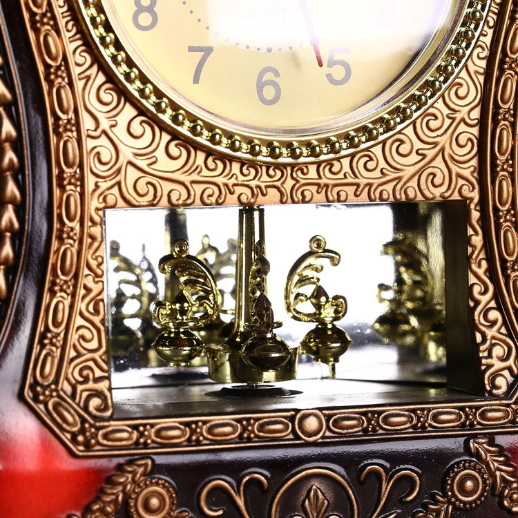 Decorative table clock
