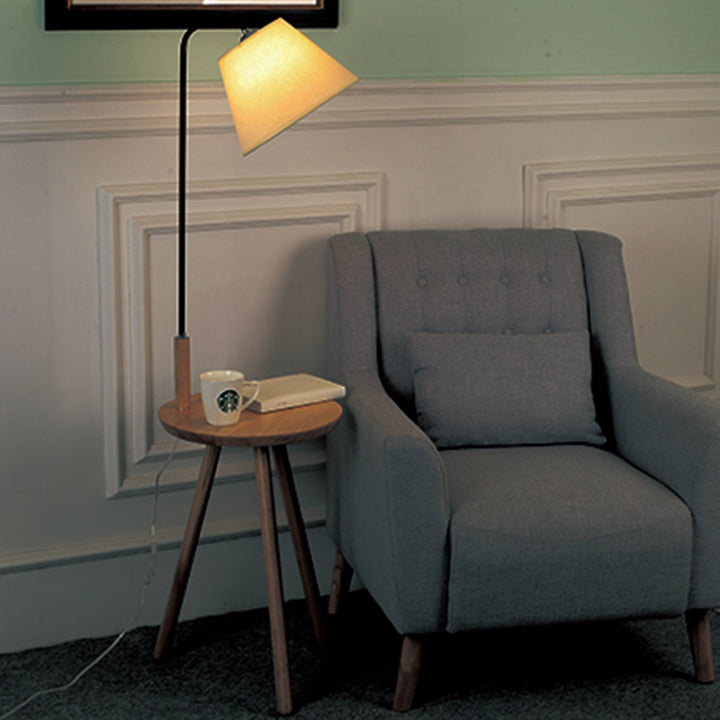 Adjustable floor reading lamp