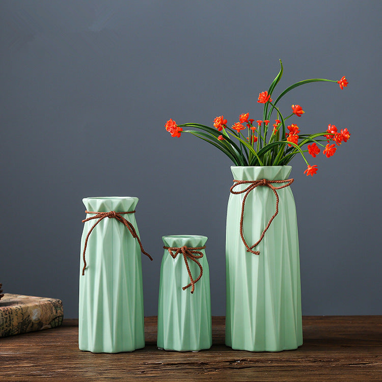 Stylish decorative vase