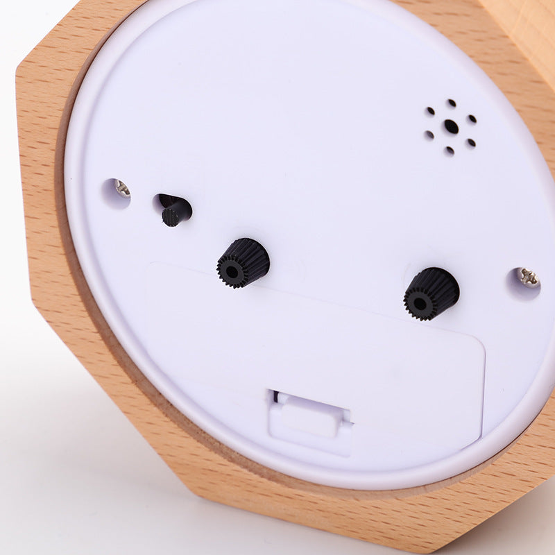 Table Clock in Modern Design