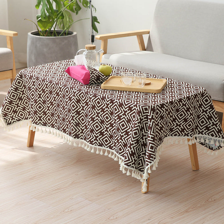 Woven cotton tablecloth in ethnic jacquard with tassel border