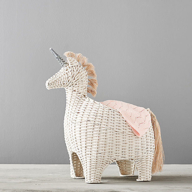 Playful decoration basket in unicorn design