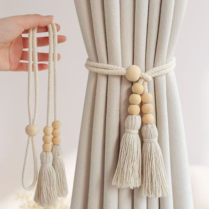Decorative curtain holder with tassels