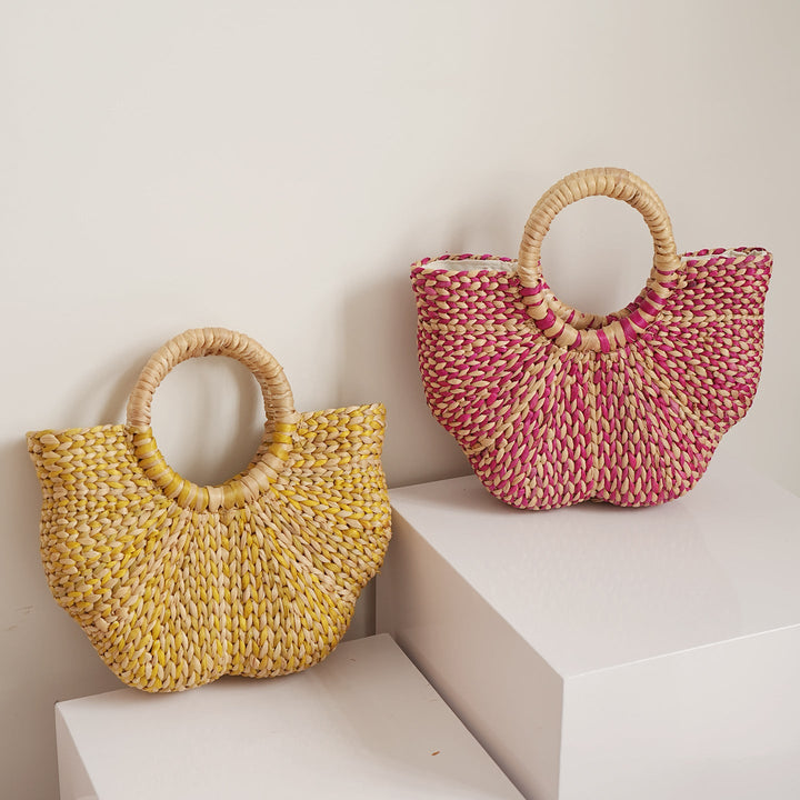 Handmade beach bag made of braided seagrass