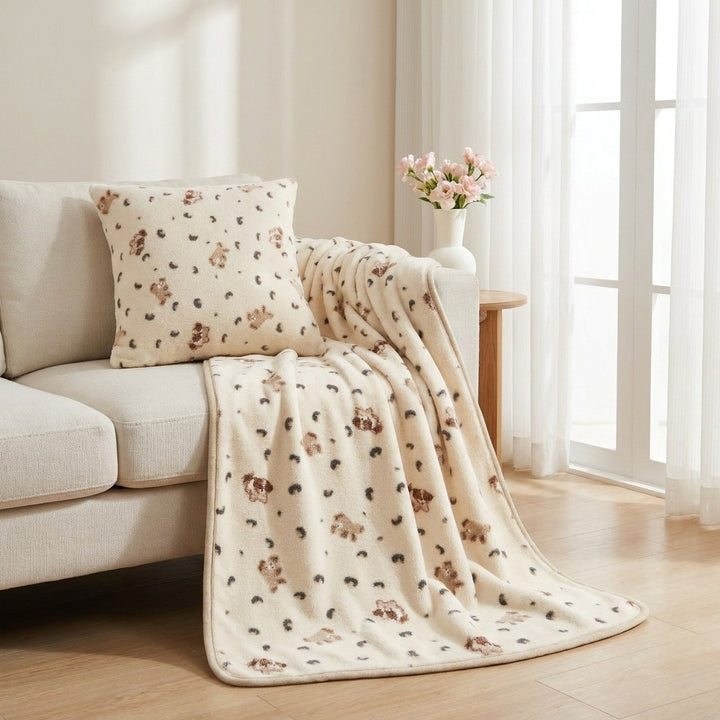 Luxurious Animal Print Plush Throw Set