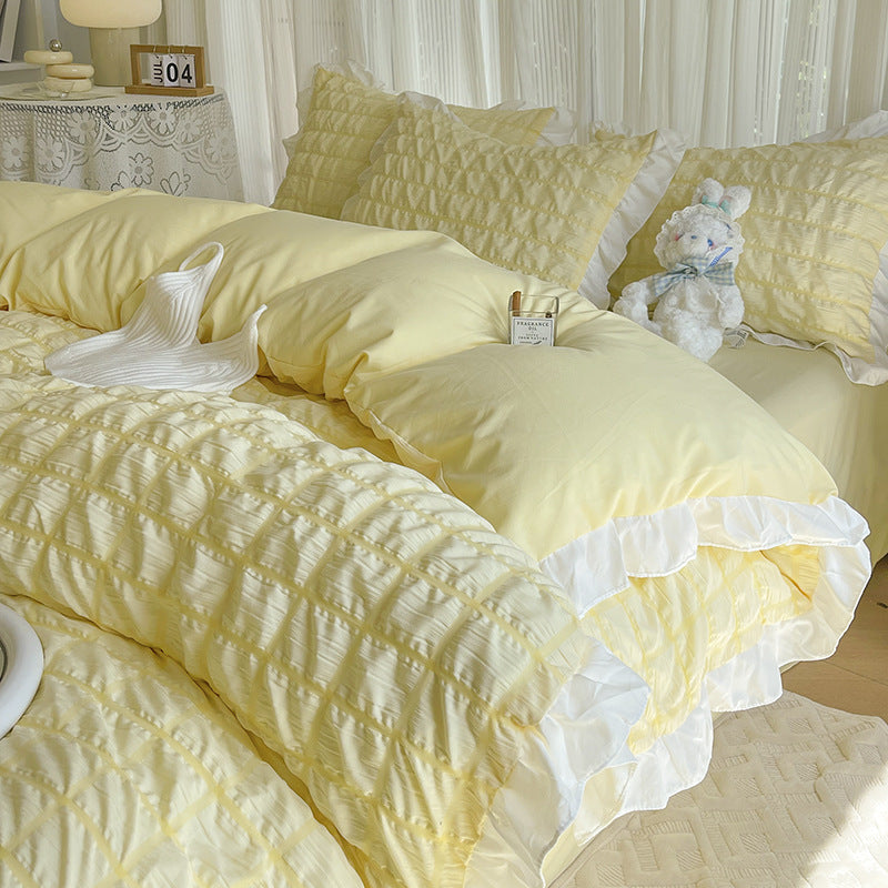 Textured Ruffle Bedding Set